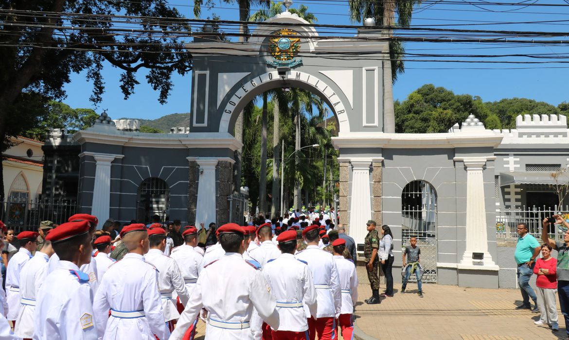 Diferentes escolas militares e militarizadas – Meus Sertões